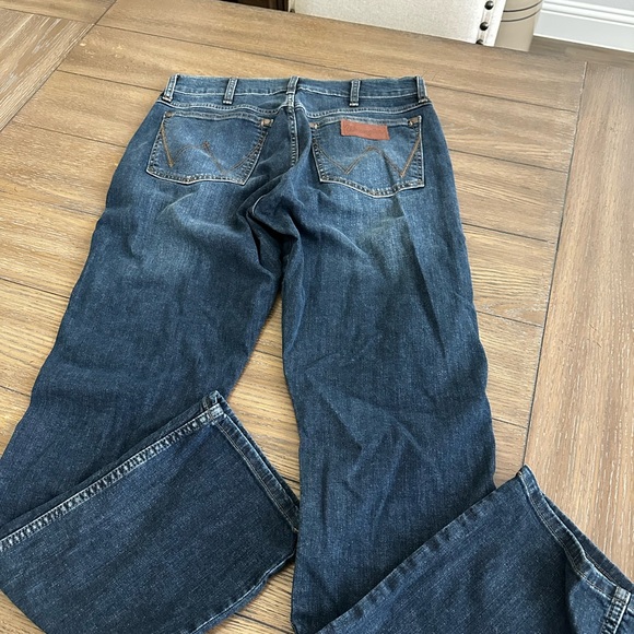 Wrangler Retro Slim Straight Dark Blue Jeans - Picture 5 of 6